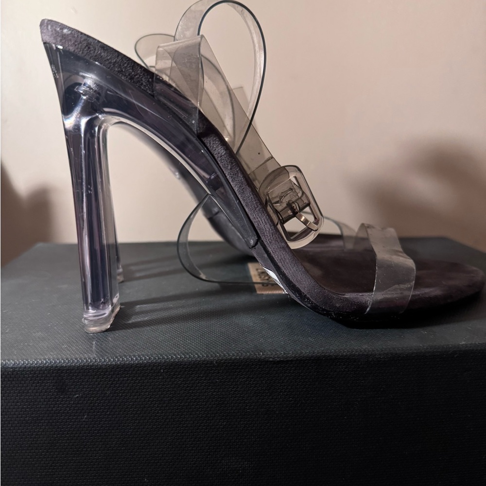 Yeezy Season 7 smoke pumped heels - Picture 4 of 6
